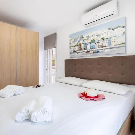 וילה Exclusive Villa Olivia With Private Heated Pool *
