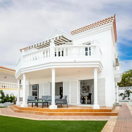 Villa Exclusive Olivia With Private Pool *